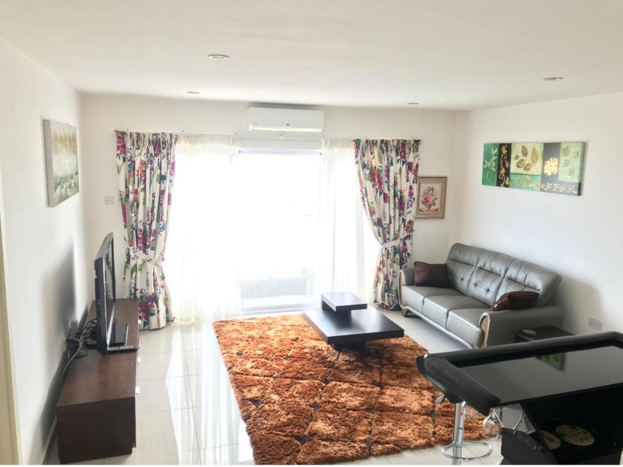 Gallery Apartments By Bestwest Hospitality Accra Buitenkant foto